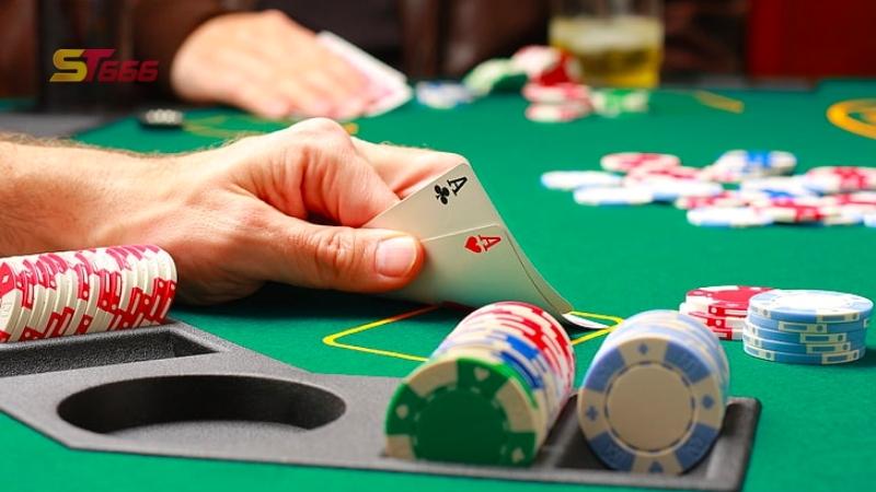 Mô tả chiến thuật Poker Small Ball được áp dụng hiệu quả